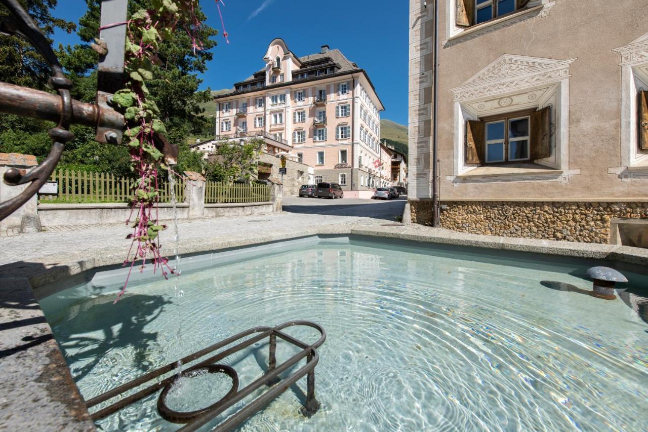 Hotel Engiadina Zuoz Luaran gambar